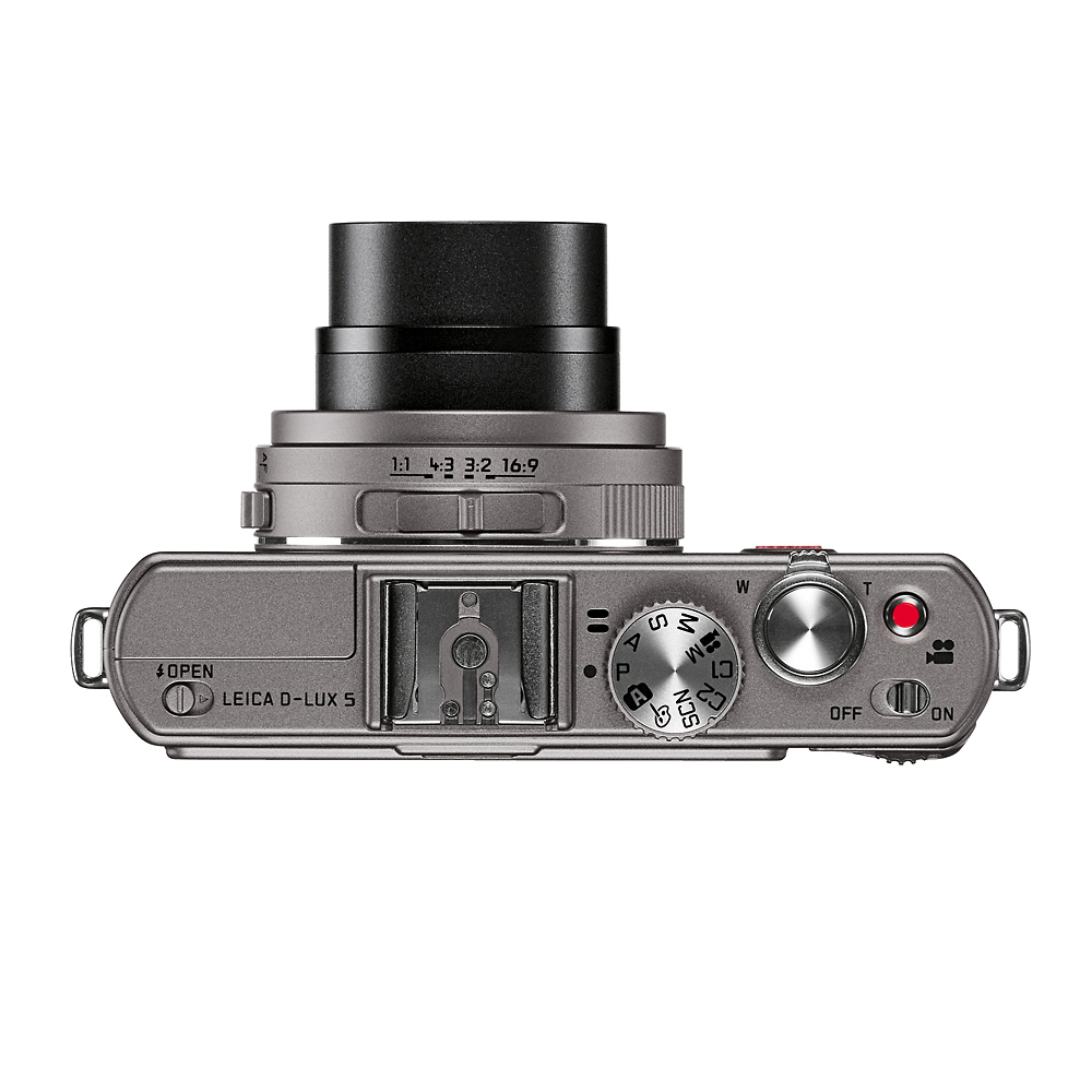 Leica Announces Limited Edition D-Lux 5 Titanium Set | Red Dot Forum